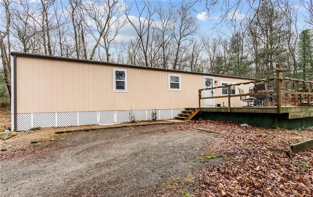 77 A Miskiania Trail Exeter RI 02822