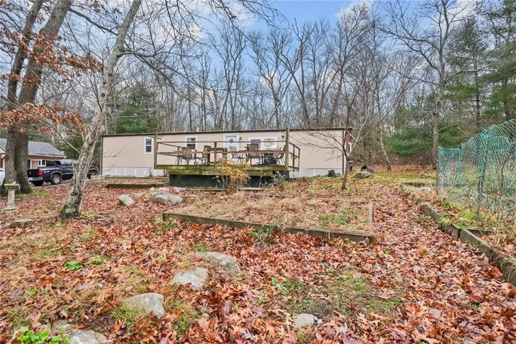 77 A Miskiania Trail Exeter RI 02822