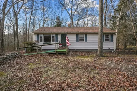 255 Rockland Road Scituate RI 02857