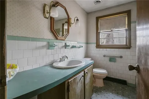 255 Rockland Road Scituate RI 02857