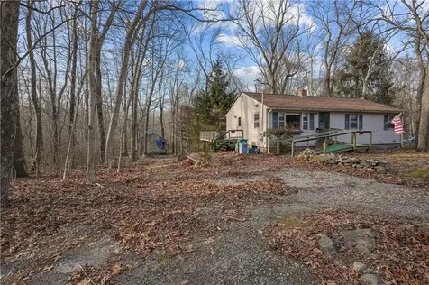 255 Rockland Road Scituate RI 02857