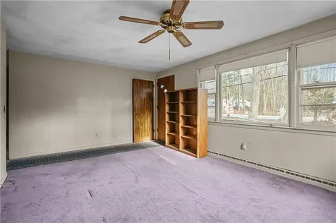 255 Rockland Road Scituate RI 02857