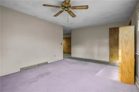 255 Rockland Road Scituate RI 02857