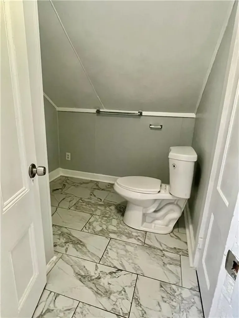 37 Flora Street Providence RI 02904