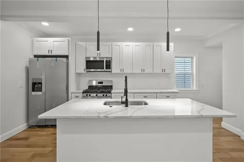 167 Grove Street Providence RI 02909