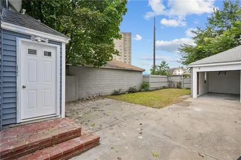 167 Grove Street Providence RI 02909