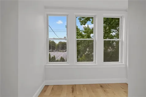 167 Grove Street Providence RI 02909