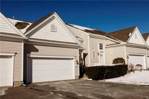 284 Rolling Hill Road Portsmouth RI 02871