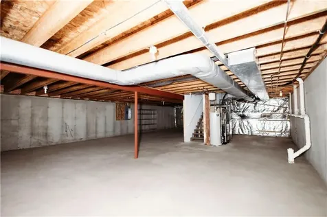 284 Rolling Hill Road Portsmouth RI 02871