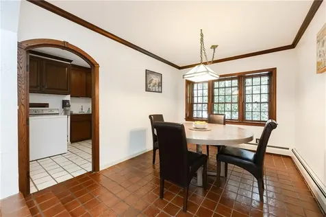 120 Ferry Road Bristol RI 02809