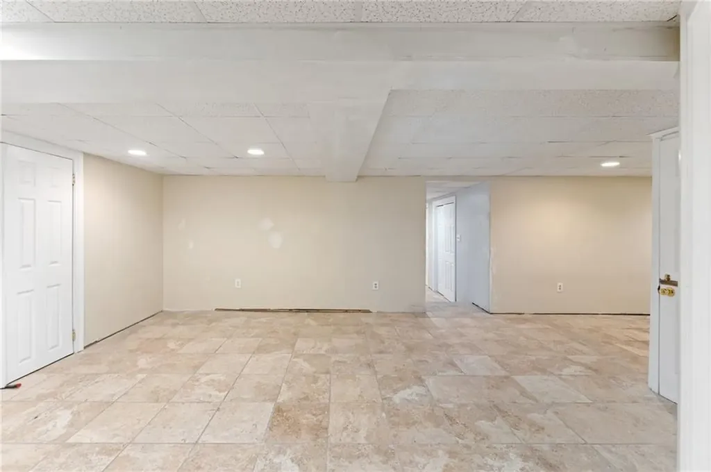 1134 Central Avenue Johnston RI 02919