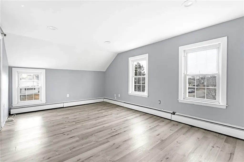 94 Ordway Street Pawtucket RI 02861