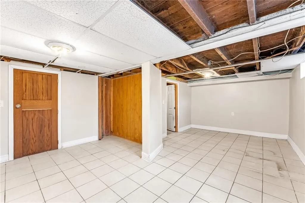 94 Ordway Street Pawtucket RI 02861