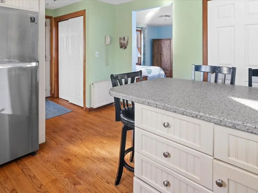 186 Center Avenue Middletown RI 02842