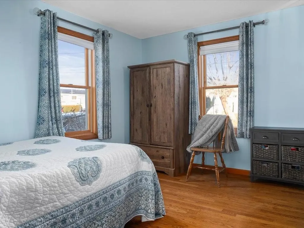 186 Center Avenue Middletown RI 02842