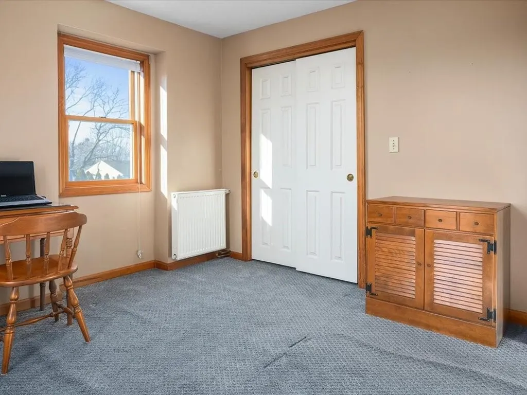 186 Center Avenue Middletown RI 02842