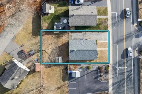 24 Pawtucket Avenue East Providence RI 02916