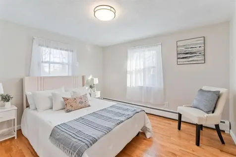 24 Pawtucket Avenue East Providence RI 02916