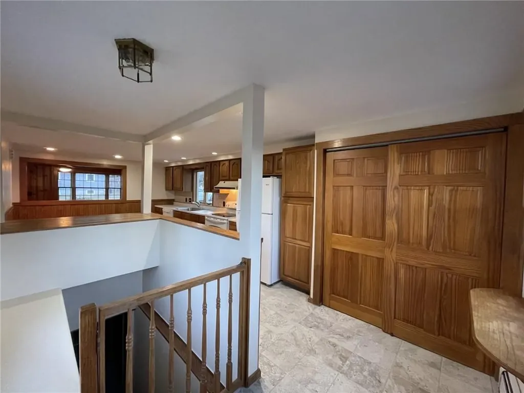 6 San Miguel Drive Bristol RI 02809