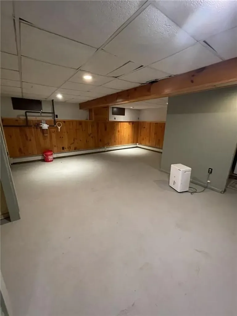 6 San Miguel Drive Bristol RI 02809