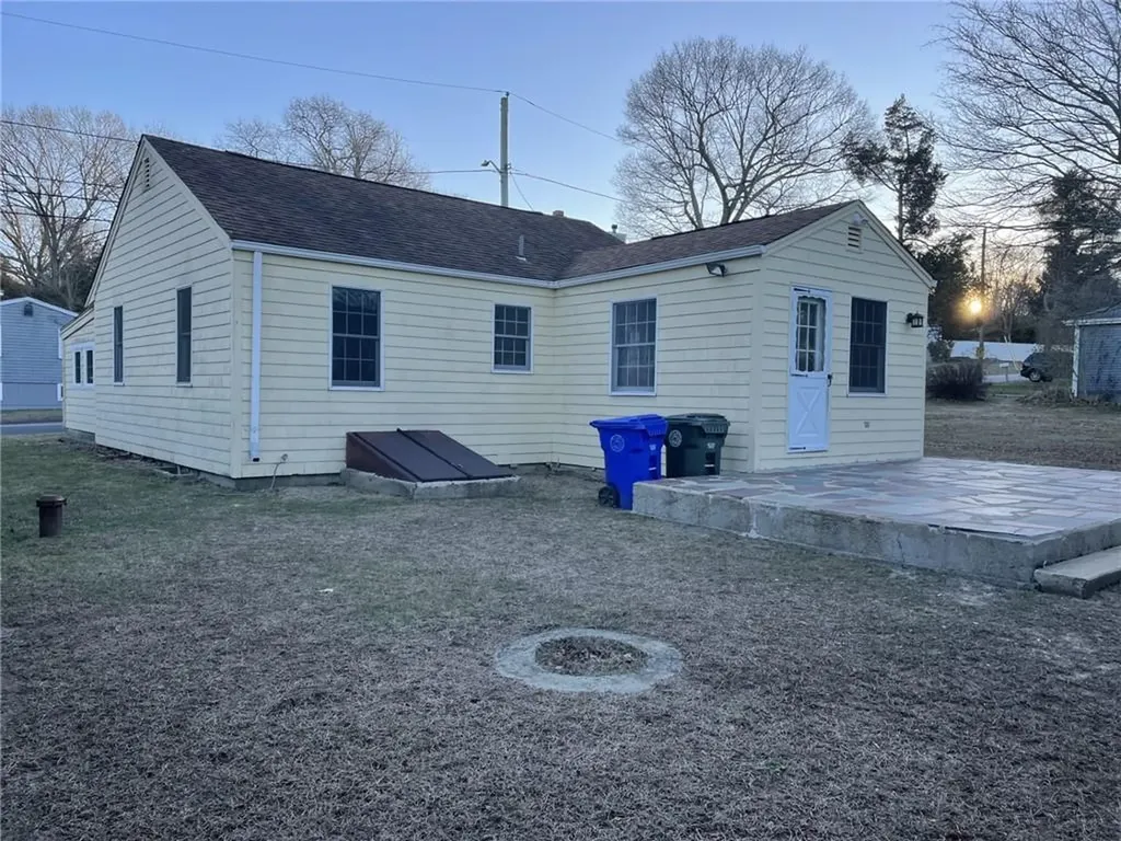 6 San Miguel Drive Bristol RI 02809