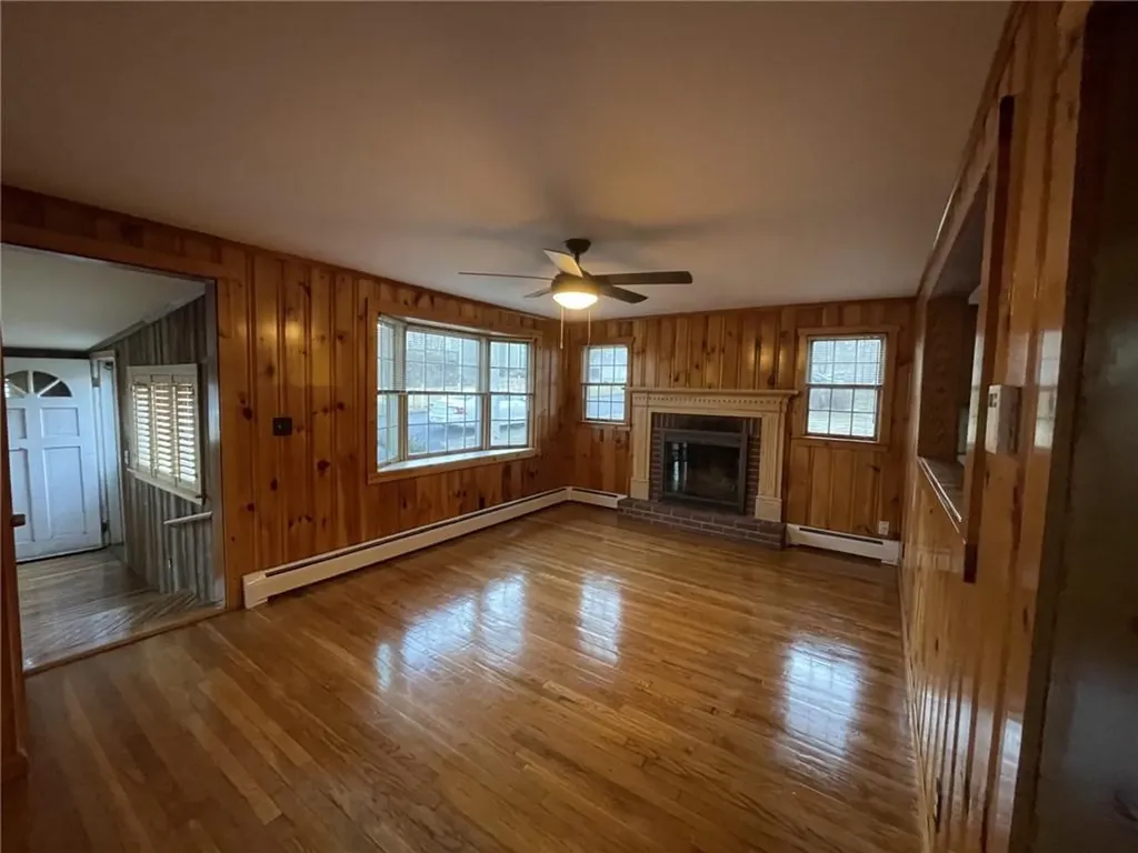 6 San Miguel Drive Bristol RI 02809