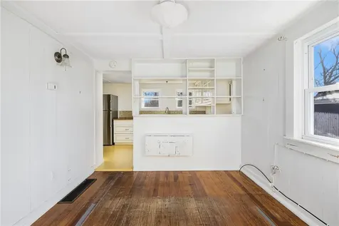 16 Mill Pond Road North Kingstown RI 02852