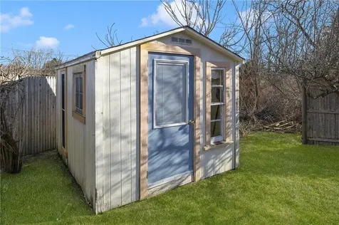 16 Mill Pond Road North Kingstown RI 02852