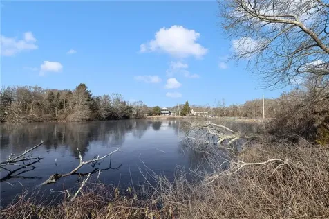 16 Mill Pond Road North Kingstown RI 02852