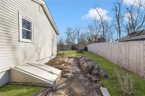 16 Mill Pond Road North Kingstown RI 02852