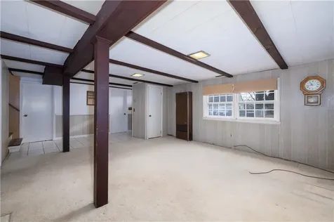 51 Winthrop Road Warwick RI 02888