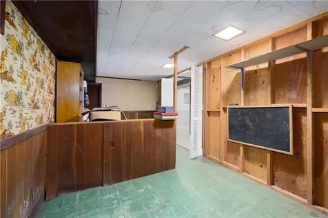 51 Winthrop Road Warwick RI 02888