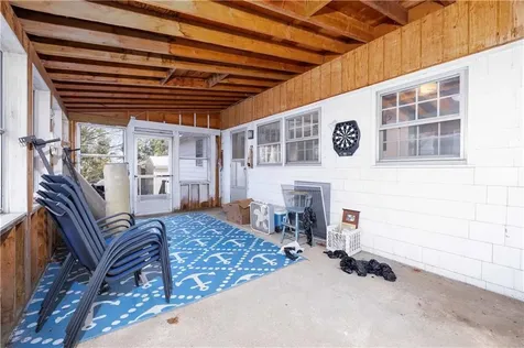 51 Winthrop Road Warwick RI 02888