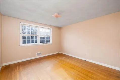 51 Winthrop Road Warwick RI 02888