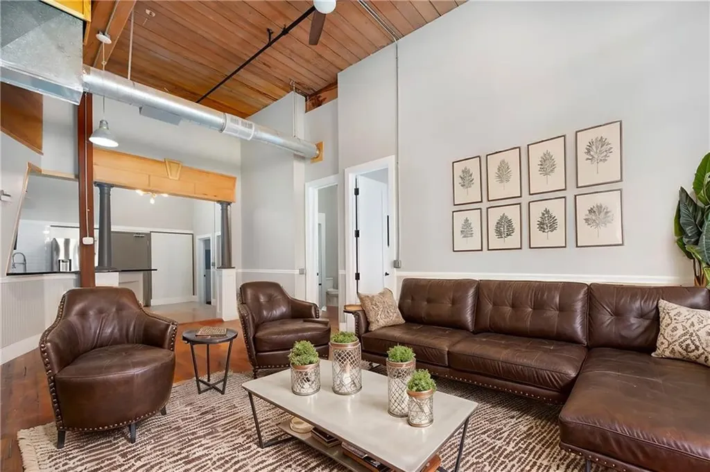 1117 Douglas Avenue North Providence RI 02904