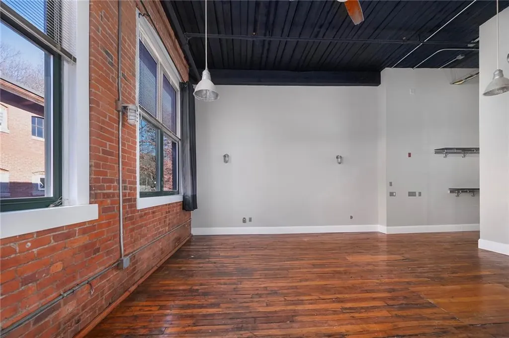 1117 Douglas Avenue North Providence RI 02904