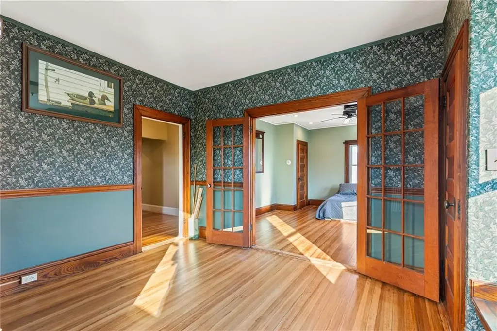 73 Strathmore Road Cranston RI 02905