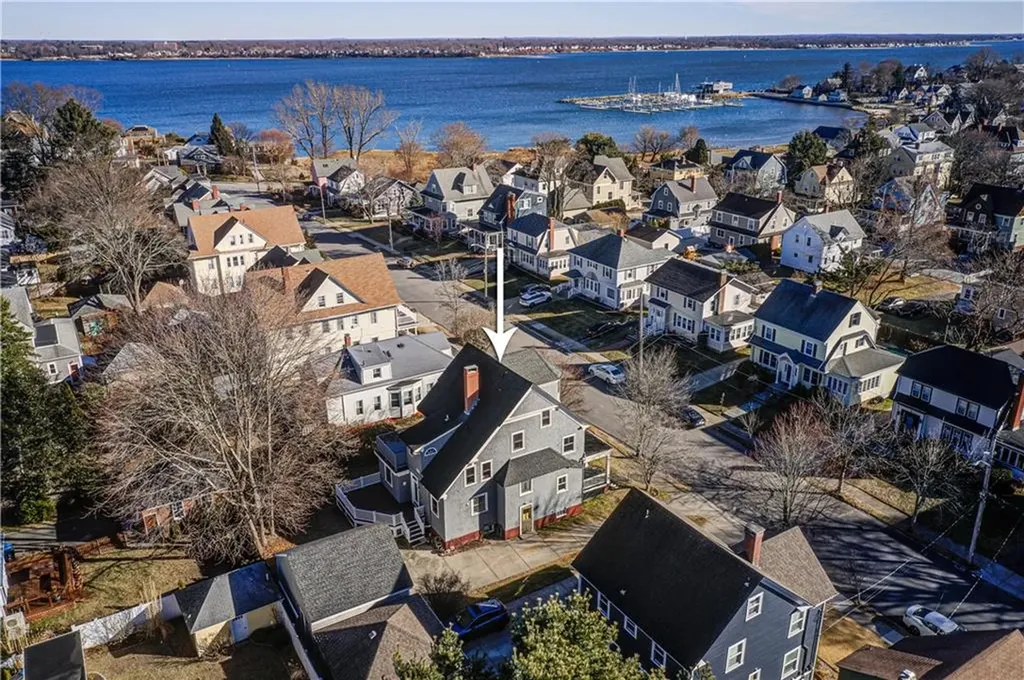 73 Strathmore Road Cranston RI 02905