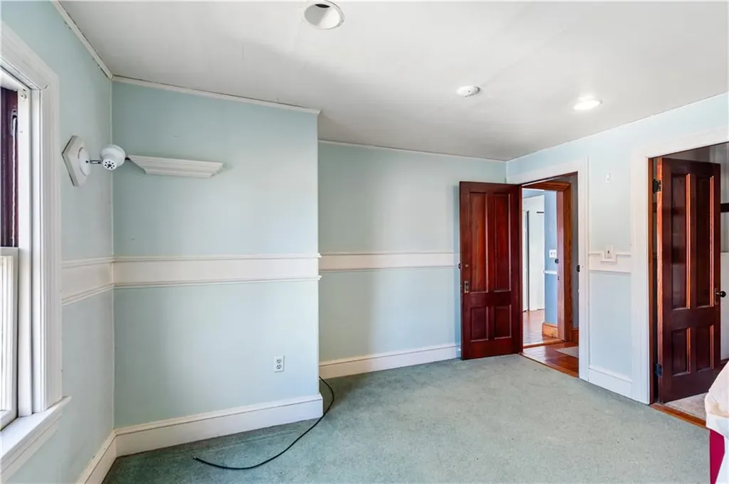 73 Strathmore Road Cranston RI 02905