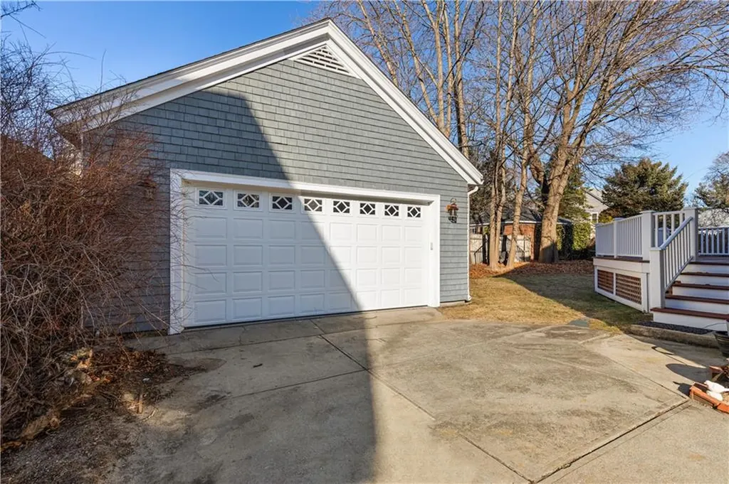 73 Strathmore Road Cranston RI 02905