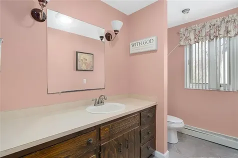 15 Morris Street West Warwick RI 02893