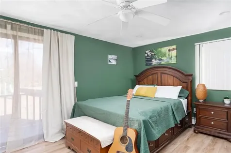 15 Morris Street West Warwick RI 02893