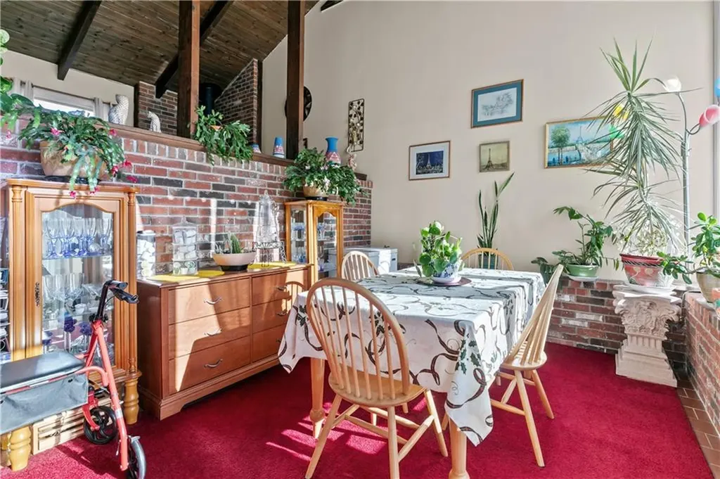 9 Continental Drive Middletown RI 02842
