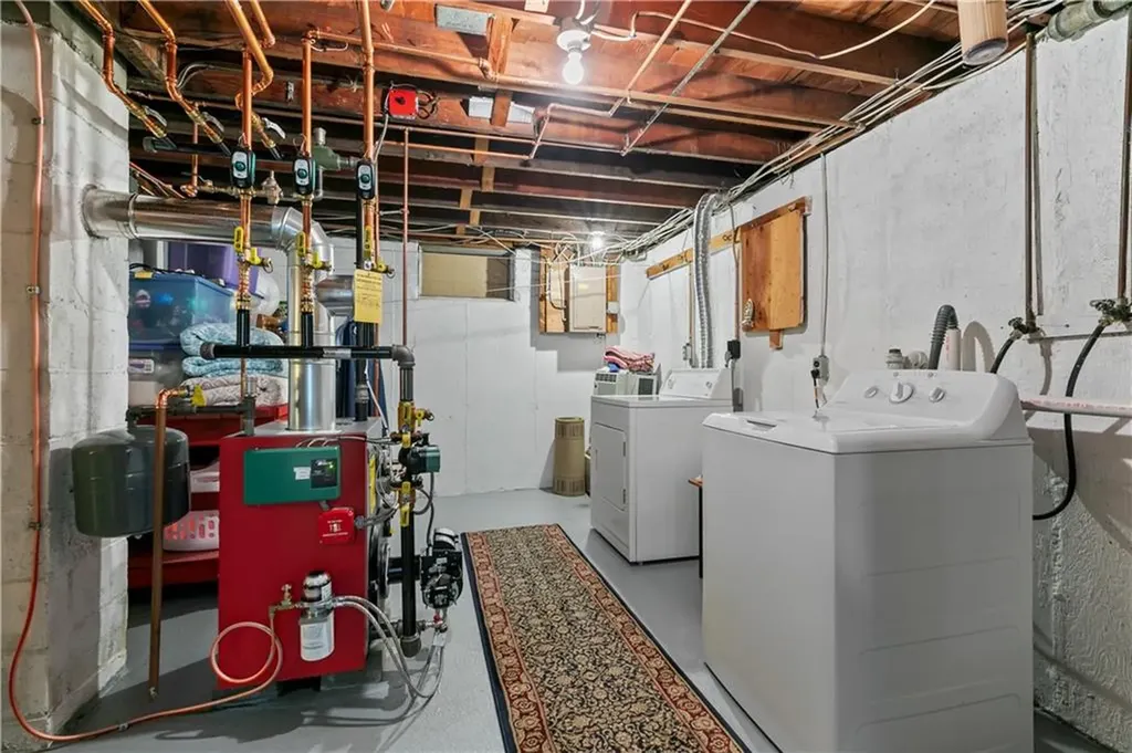 9 Continental Drive Middletown RI 02842