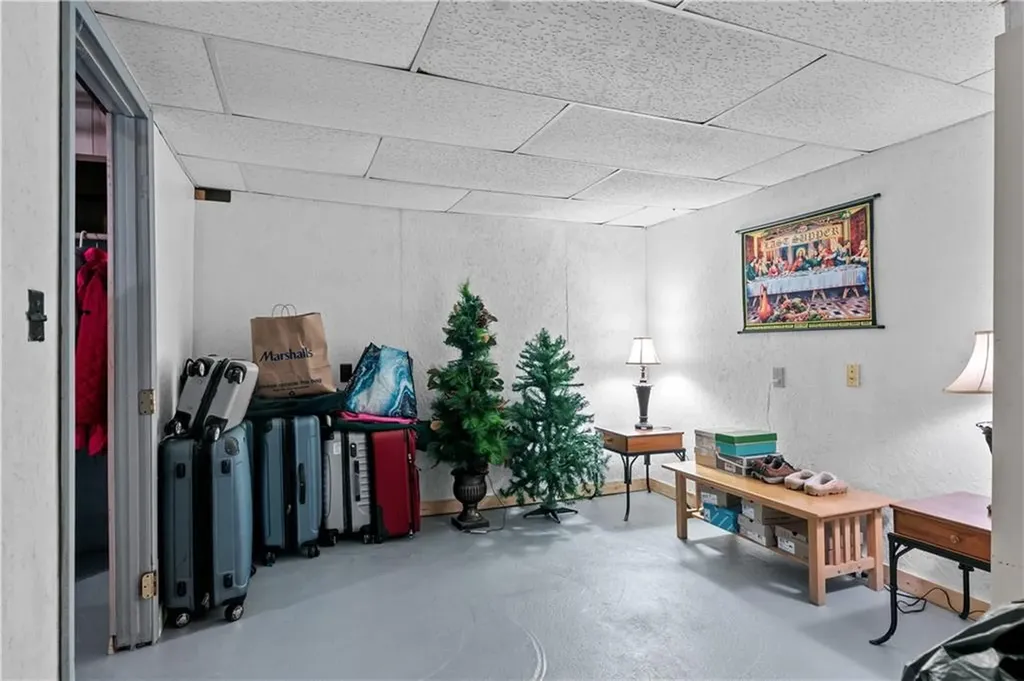 9 Continental Drive Middletown RI 02842