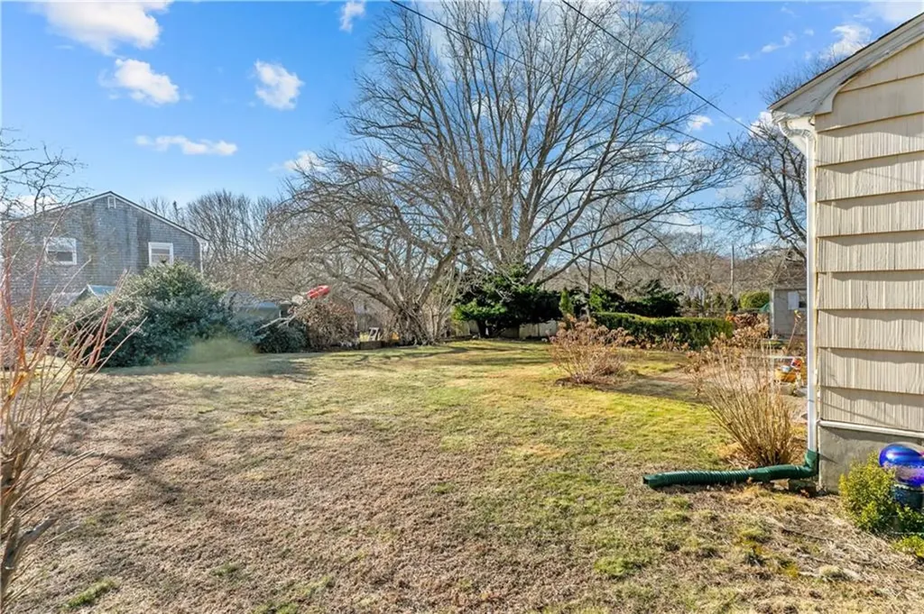 9 Continental Drive Middletown RI 02842