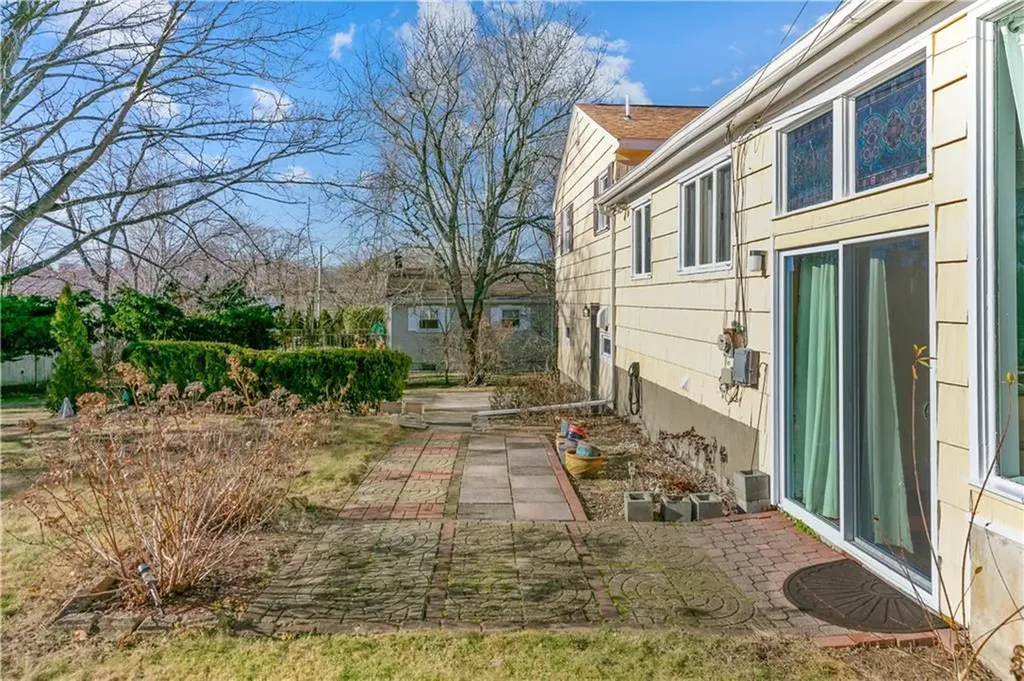 9 Continental Drive Middletown RI 02842
