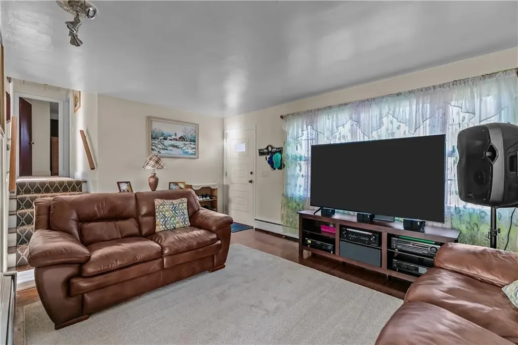 9 Continental Drive Middletown RI 02842