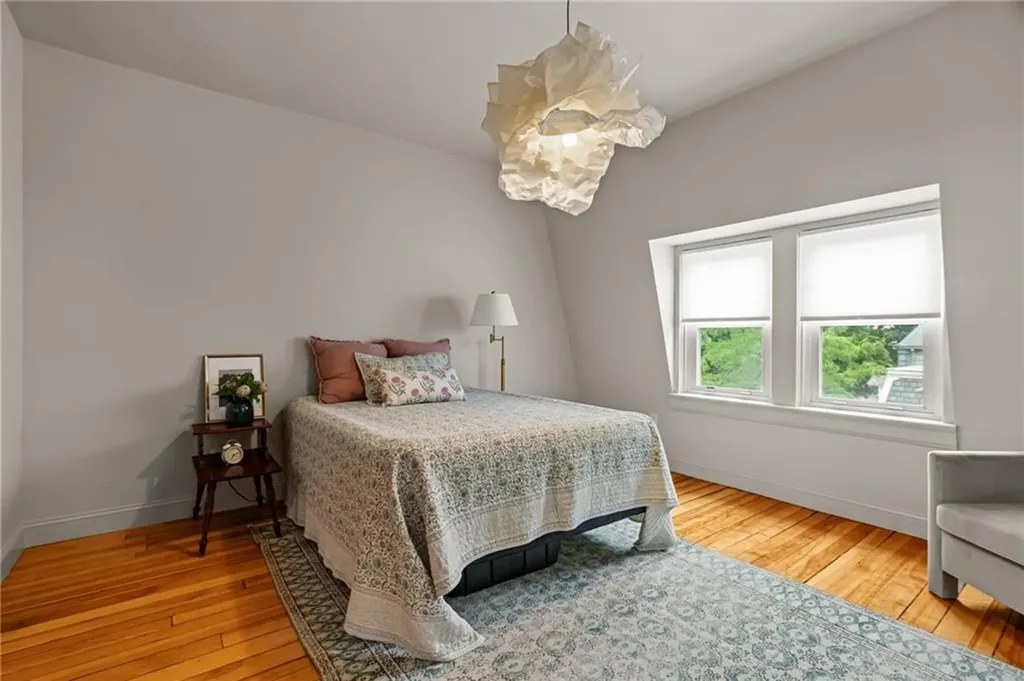 10 Wood Street Providence RI 02909