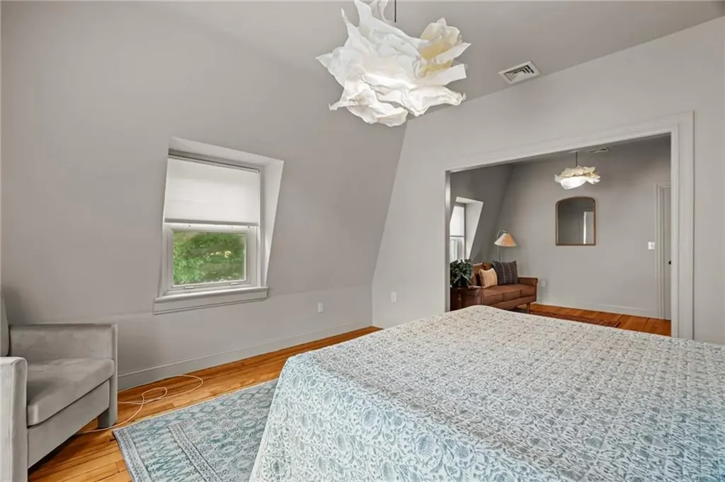 10 Wood Street Providence RI 02909